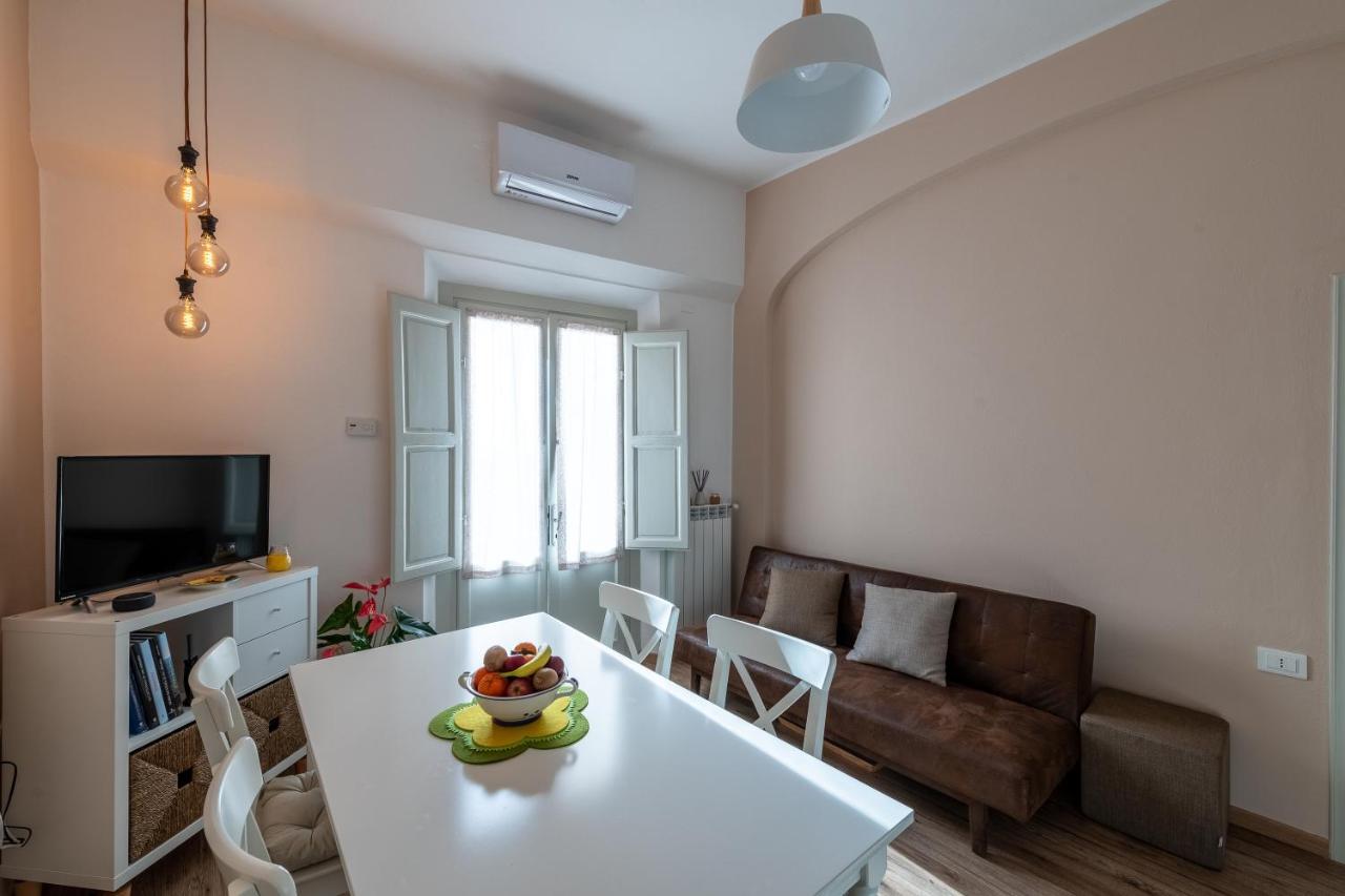 Apartamento San Miniato - Terrazza Panoramica In Centro Storico Exterior foto
