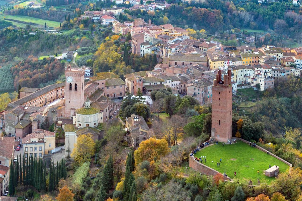 Apartamento San Miniato - Terrazza Panoramica In Centro Storico Exterior foto
